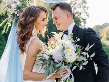 Hochzeit und Versicherungen - Worauf sollten Sie bei der Eheschließung achten? 