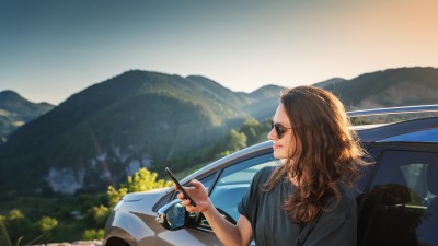 Autofahren anno 2125 - Autonom, vernetzt und nur einen Gedanken entfernt