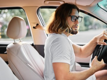 Blinken vergessen - Was sagt die Straßenverkehrsordnung?