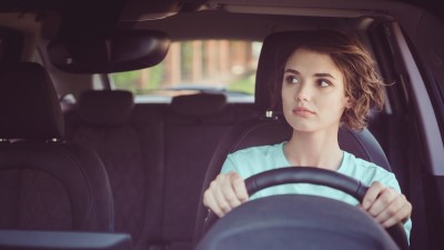 7 Tipps zum Umgang mit Dränglern auf der Autobahn