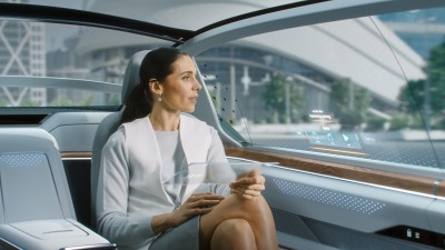 Die Kfz-Versicherung im Jahr 2125 - KI, Mobility-as-a-Service und Cyberschutz