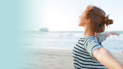 Frau am Strand