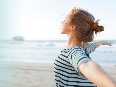 Frau am Strand