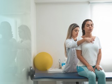 Zusatzversicherung für Heilpraktiker, Osteopathie & Co.: Ambulante Behandlung bei Ärztin 